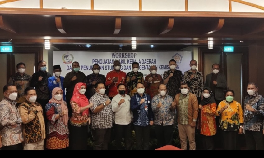 Wakil Bupati Mimika dan 54 Wakil Kepala Daerah se-Indonesia Hadiri Pertemuan di Bandung